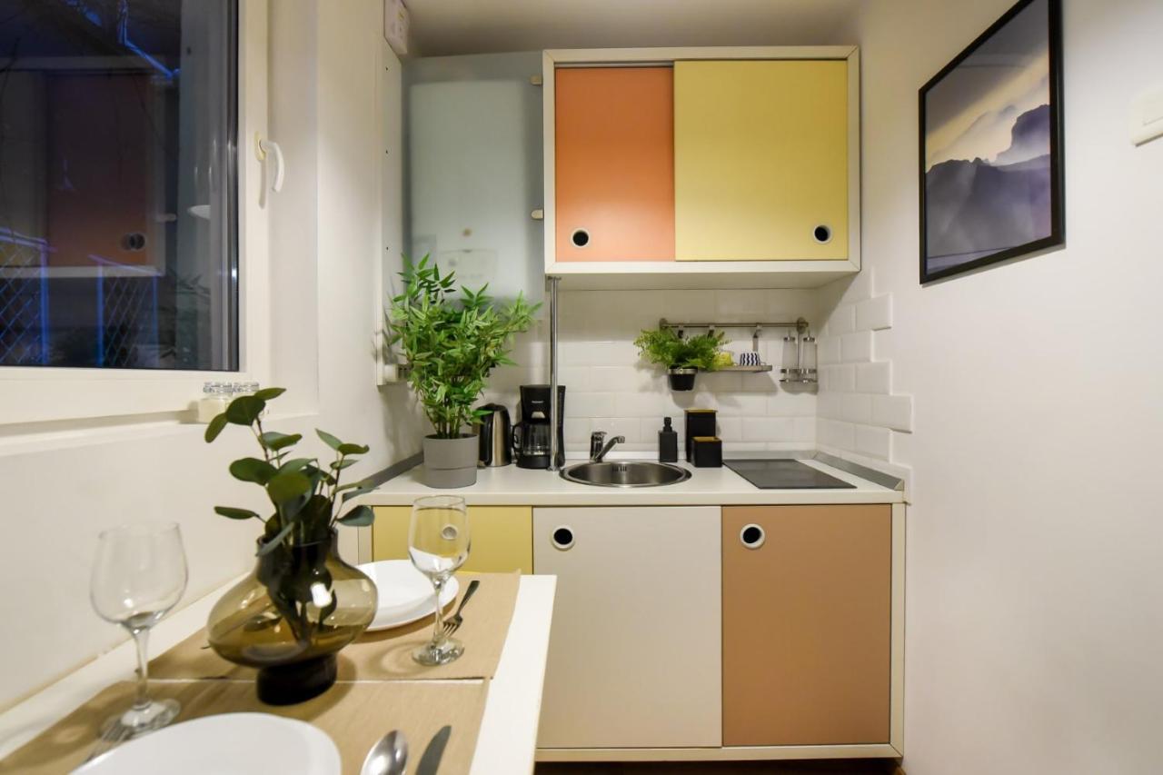 Sweet Dreams Home Dreamy Universitate Studio บูคาเรสต์ ภายนอก รูปภาพ